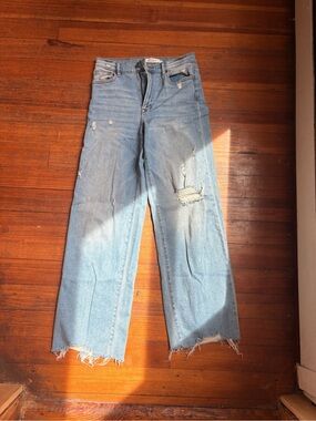 Light Wash Wide-Leg Distressed Women’s Jeans
